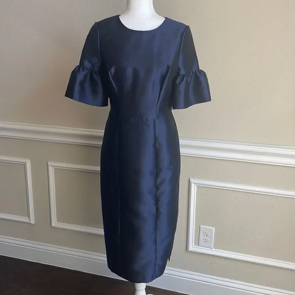 Kay Unger size 6 Tessie Medi Dress in Navy - Picture 2 of 5